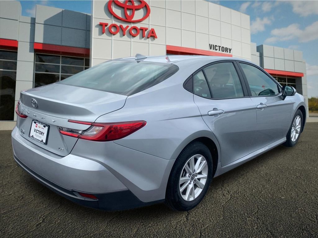 Used 2025 Toyota Camry LE FWD image 3