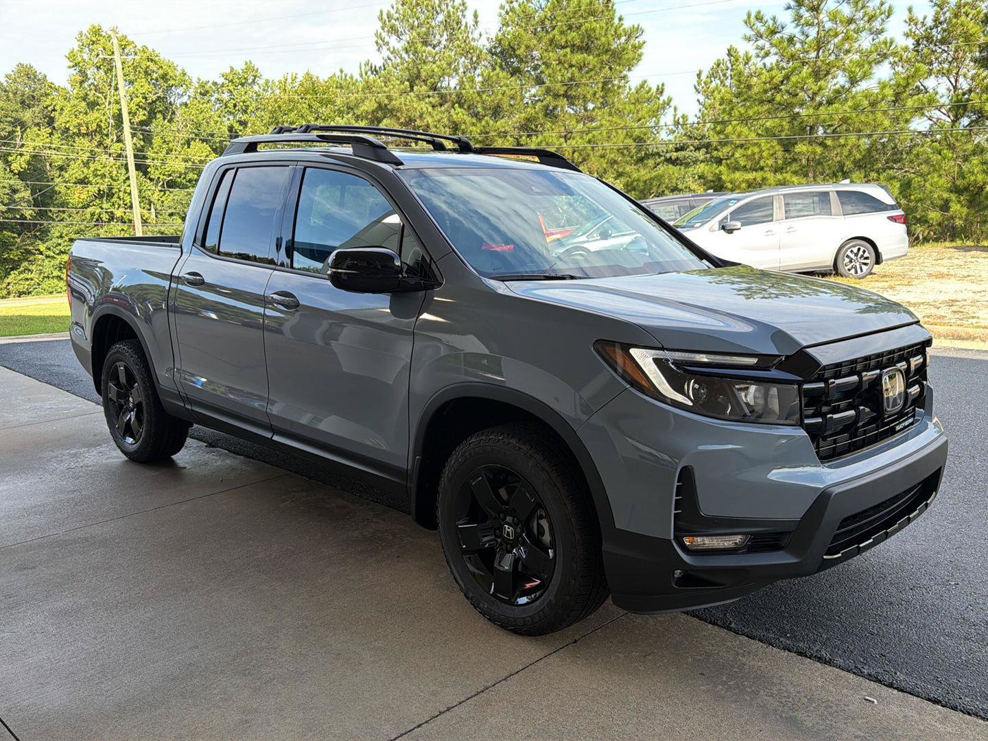 New 2026 Honda Ridgeline Black Edition image 8