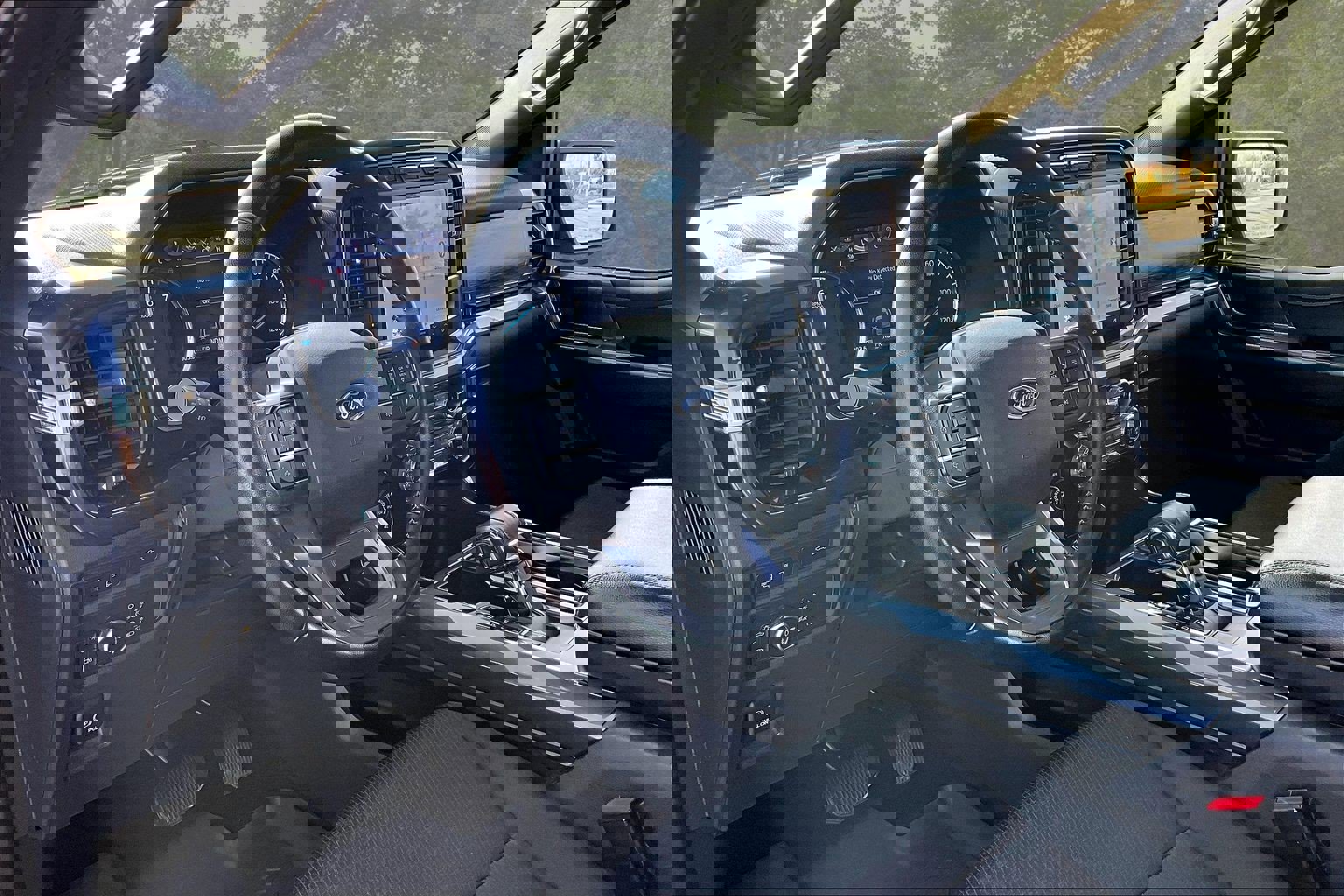 Used 2021 Ford F150 XLT w/ Equipment Group 302A High image 18