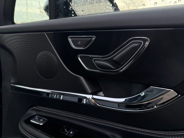 New 2026 Lincoln Corsair Premiere image 16