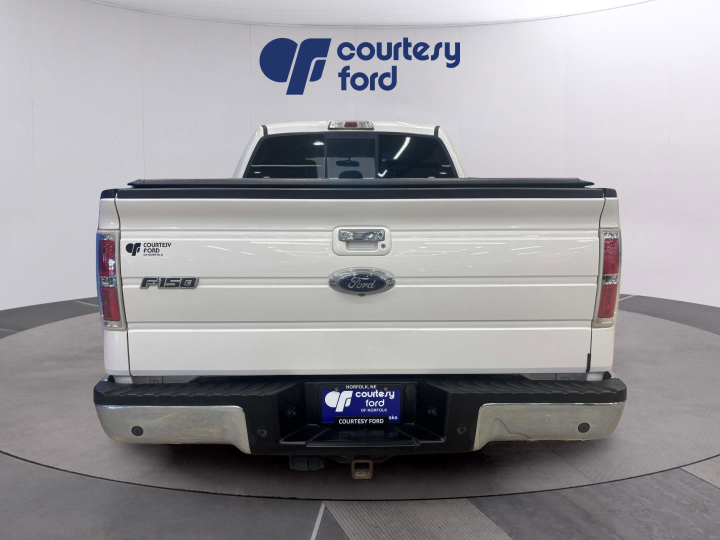 Used 2014 Ford F150 Lariat w/ Lariat Chrome Package image 6
