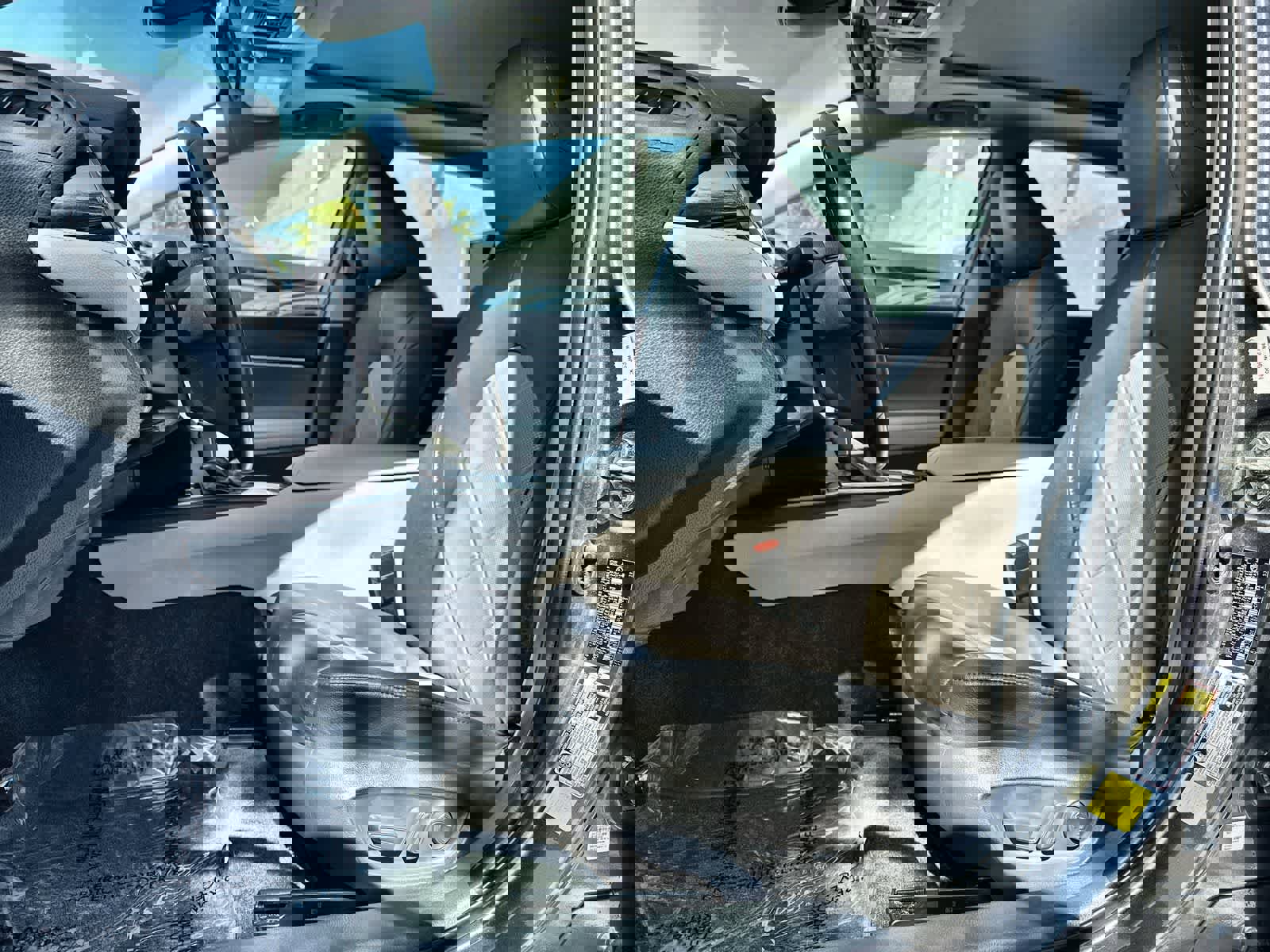 Used 2019 Toyota Camry XLE image 3