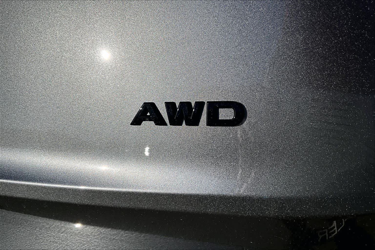New 2026 Nissan Rogue Dark Armor AWD/4WD image 15