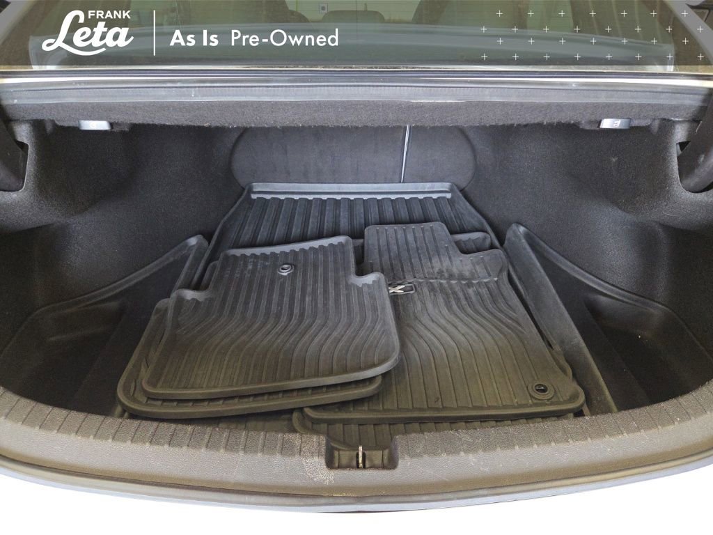 Used 2015 Acura TLX w/ Technology Package FWD image 24