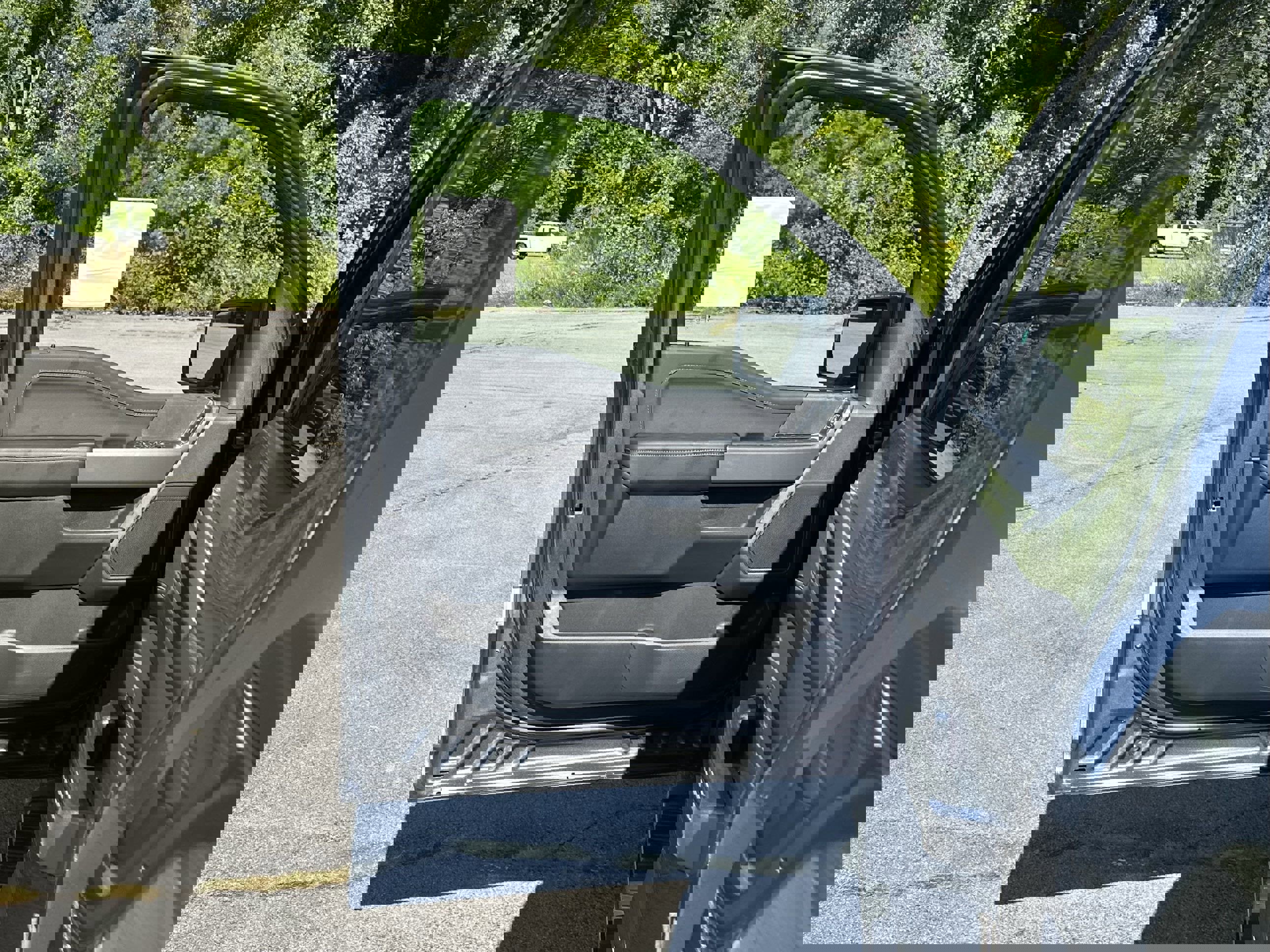 New 2025 Ford F150 XLT w/ Equipment Group 302A MID image 22