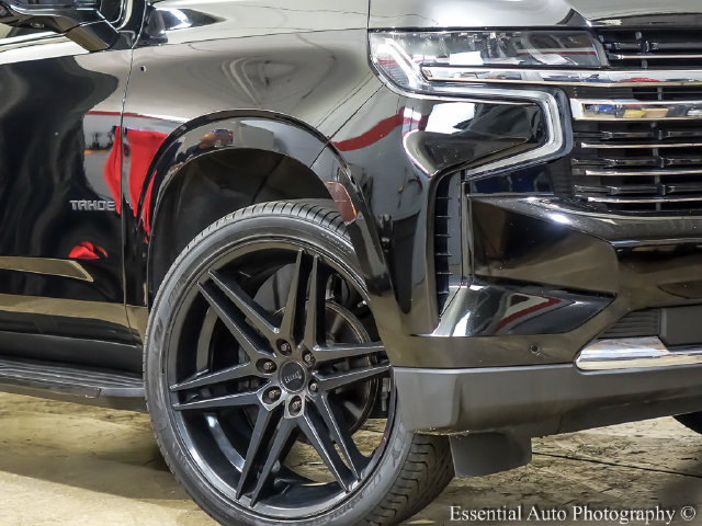 Certified 2021 Chevrolet Tahoe LT w/ LT Signature Package AWD/4WD image 3