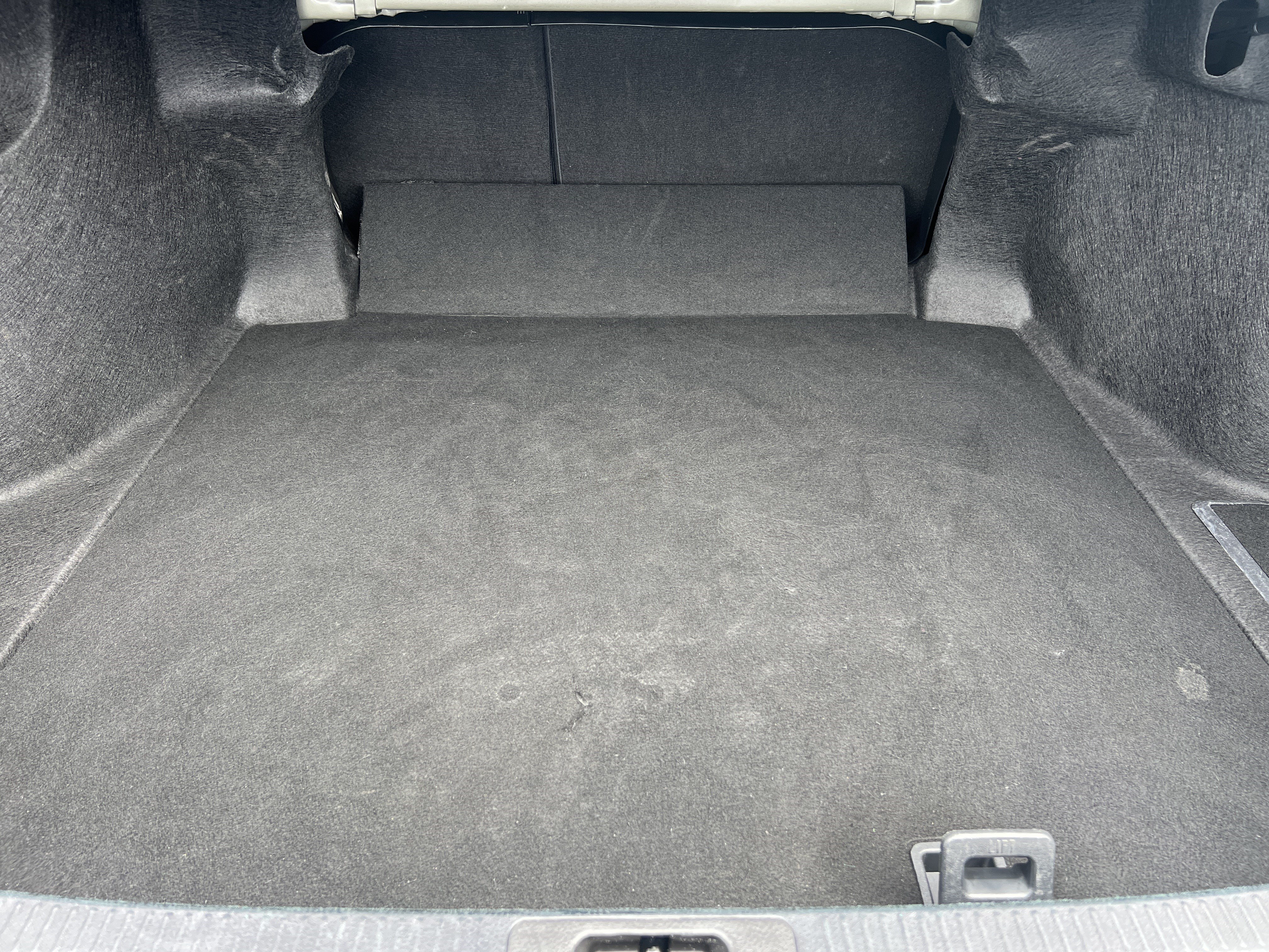 Used 2025 Toyota Camry SE FWD image 17