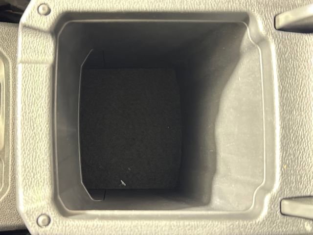 Used 2024 Volkswagen Tiguan Wolfsburg Edition image 31