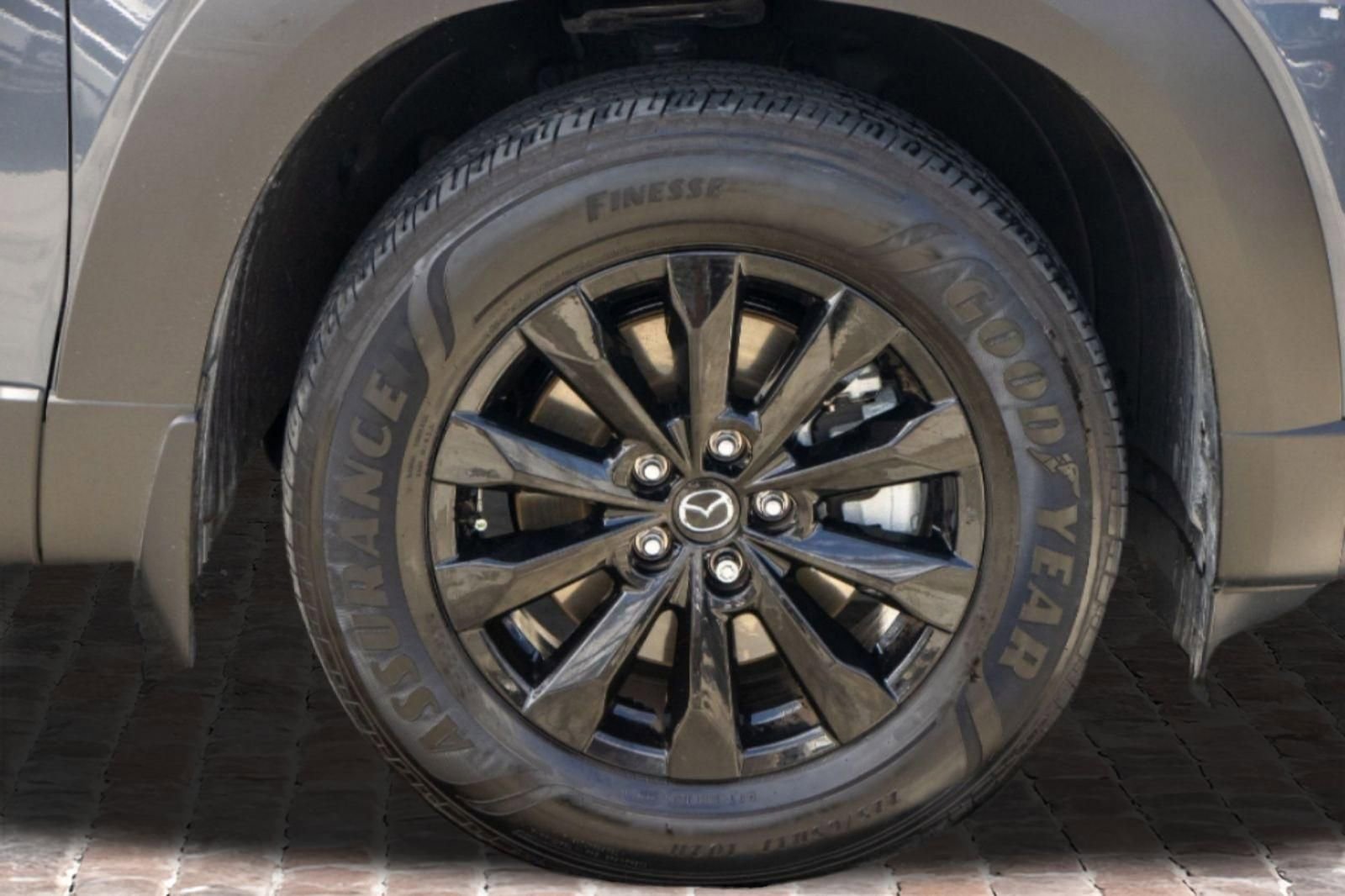 Used 2025 MAZDA CX-50 AWD 2.5 S w/ Cargo Package image 39