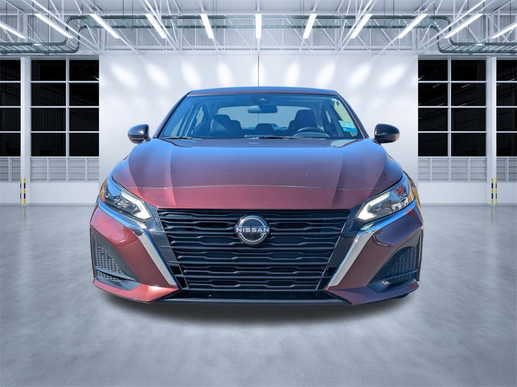 Used 2024 Nissan Altima 2.5 SV image 23