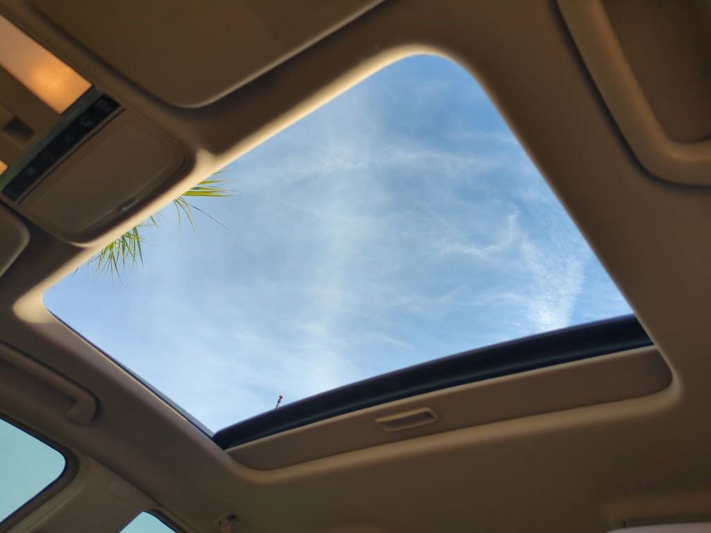 Used 2008 Mercedes-Benz S 550 4MATIC image 20