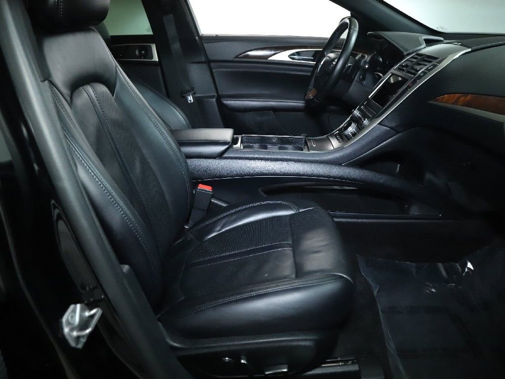 Used 2018 Lincoln MKZ Reserve w/ Climate Package image 34