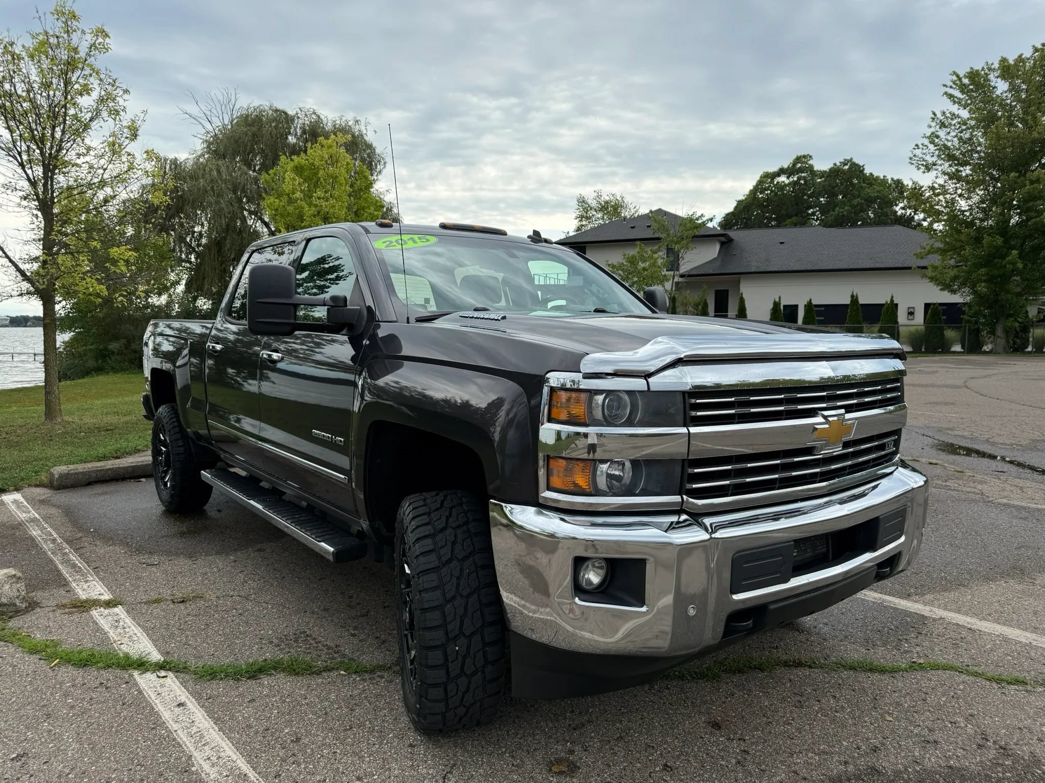 Used 2015 Chevrolet Silverado 2500 LTZ w/ Duramax Plus Package AWD/4WD image 2