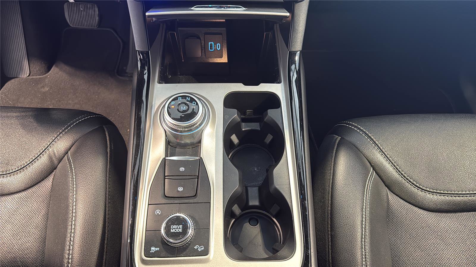 Used 2023 Ford Explorer ST w/ Equipment Group 401A AWD/4WD image 28