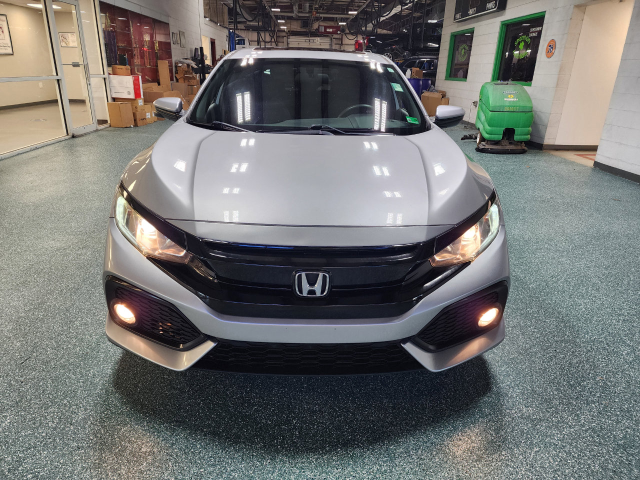 Used 2018 Honda Civic EX image 3