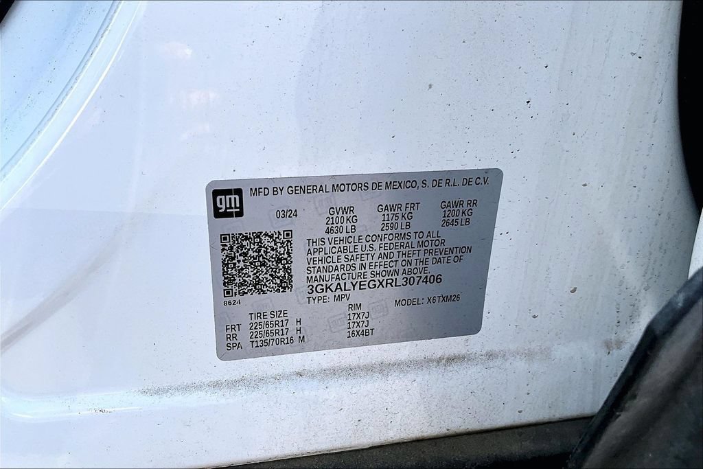 Used 2024 GMC Terrain AT4 AWD/4WD image 3