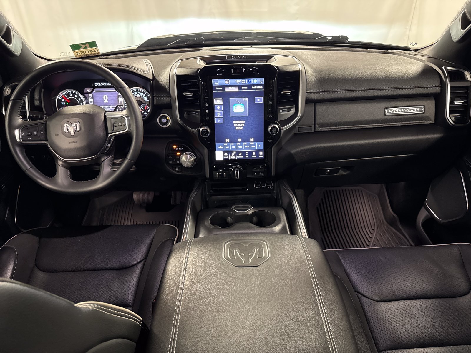 Used 2024 RAM 1500 Laramie AWD/4WD image 4