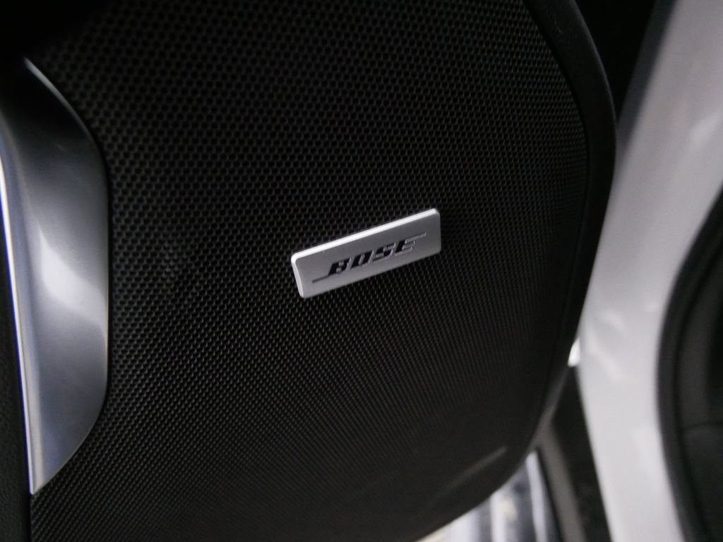 Used 2024 GMC Yukon AT4 w/ Technology Package image 14