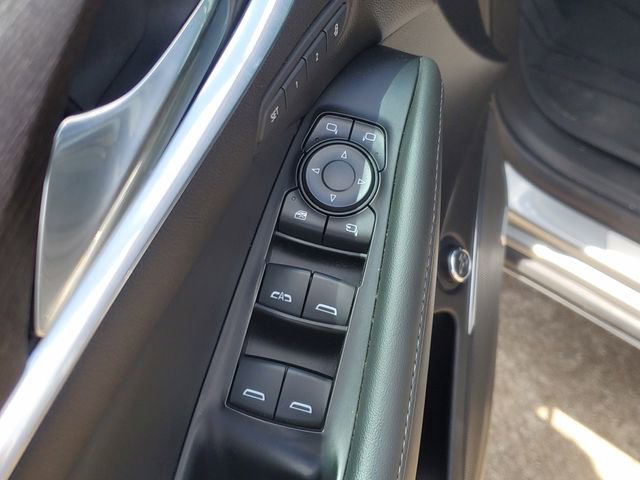 Used 2023 Buick Enclave Avenir FWD image 21