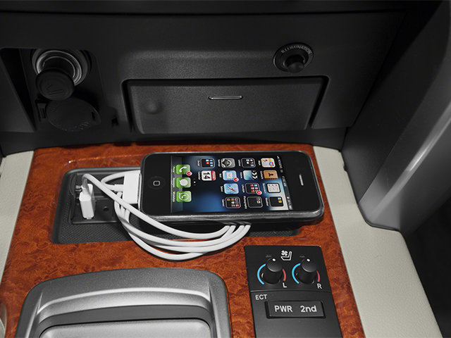 Used 2014 Toyota Land Cruiser AWD/4WD image 15