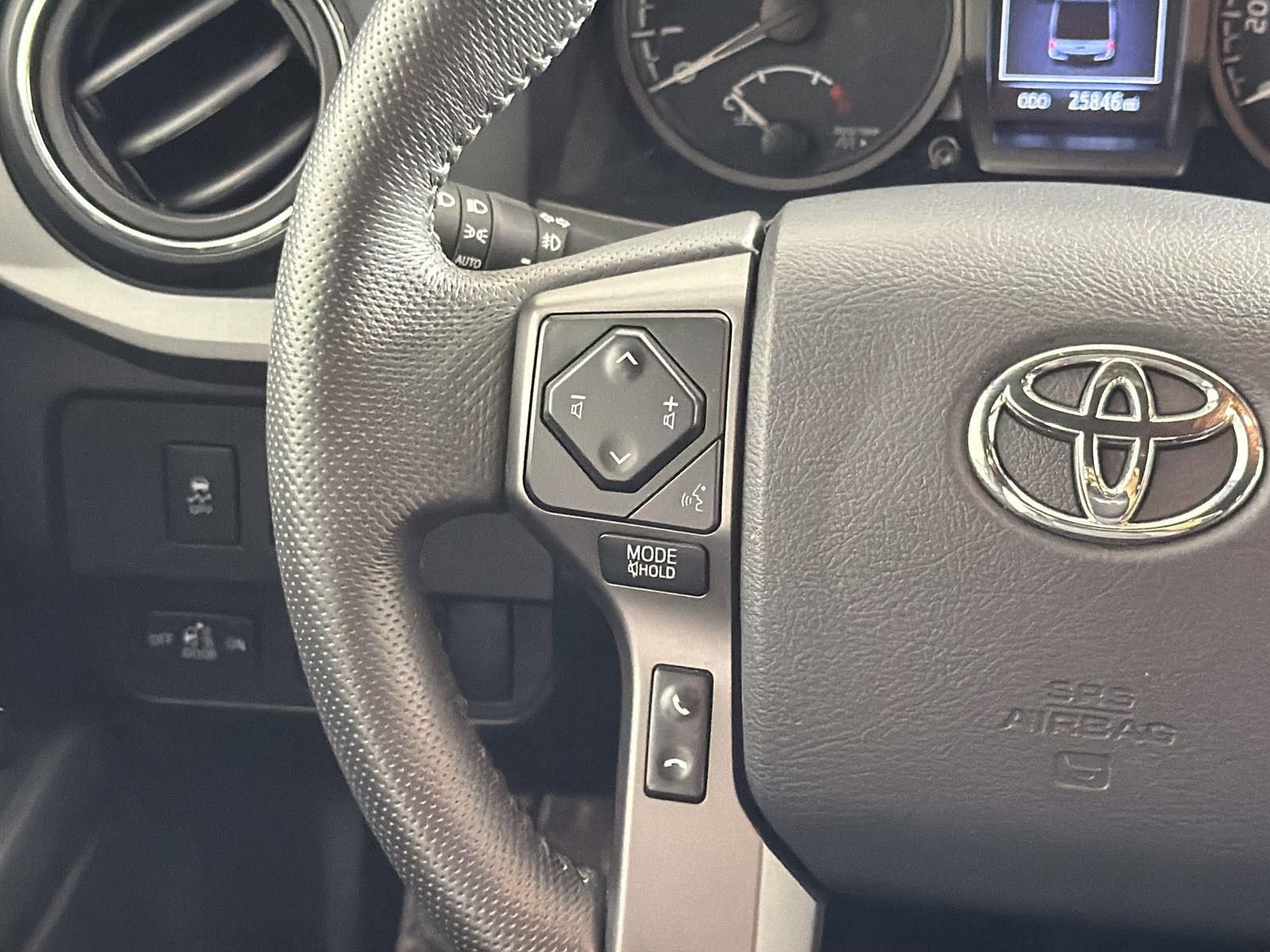 Used 2023 Toyota Tacoma TRD Pro AWD/4WD image 12