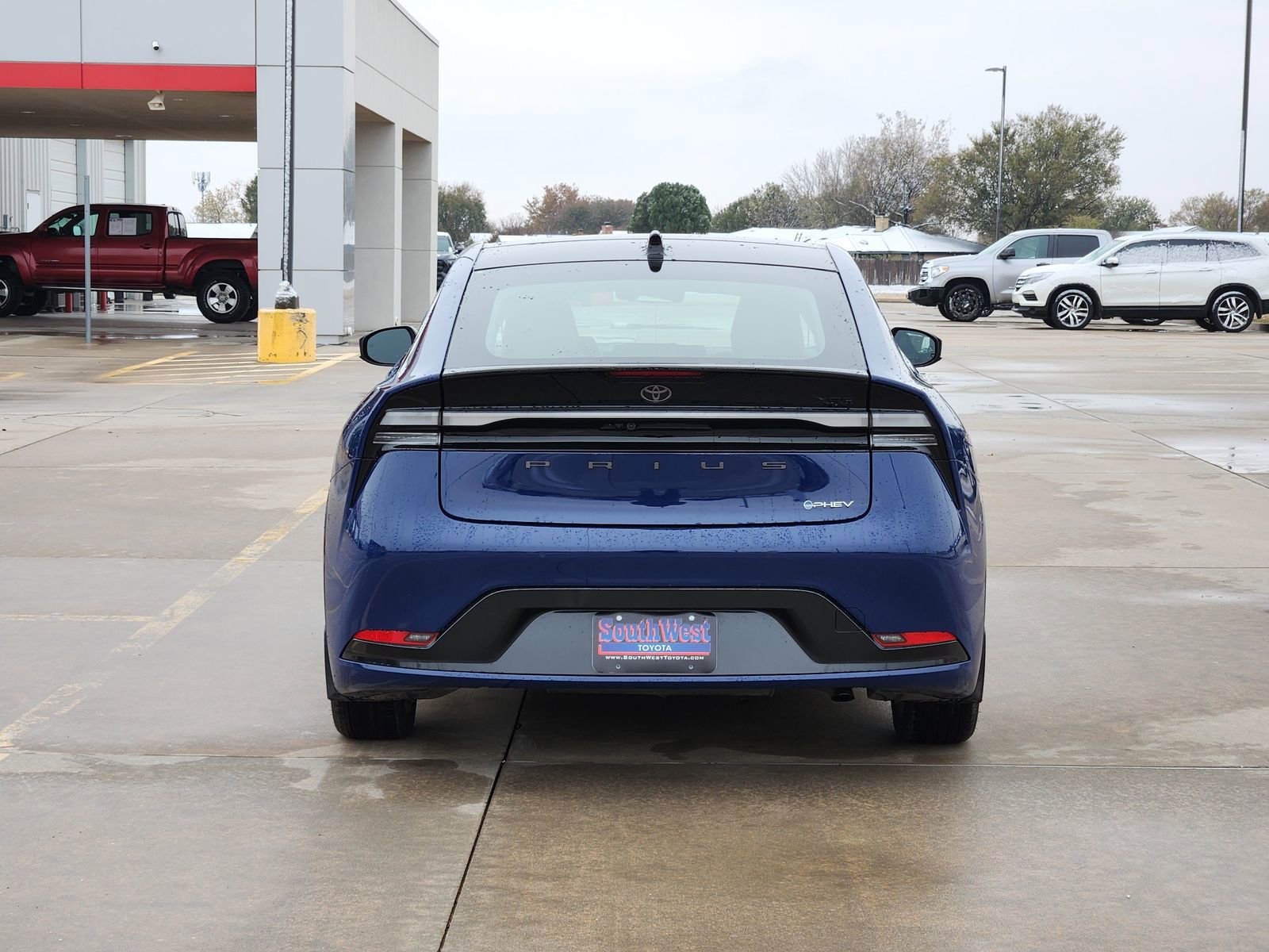 Used 2025 Toyota Prius XSE Premium image 8