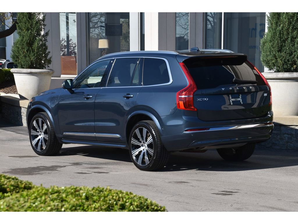 Used 2024 Volvo XC90 T8 Plus w/ Protection Package image 6