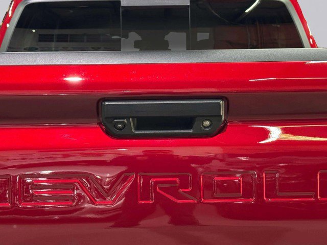 Used 2024 Chevrolet Colorado LT w/ LT Convenience Package II image 19