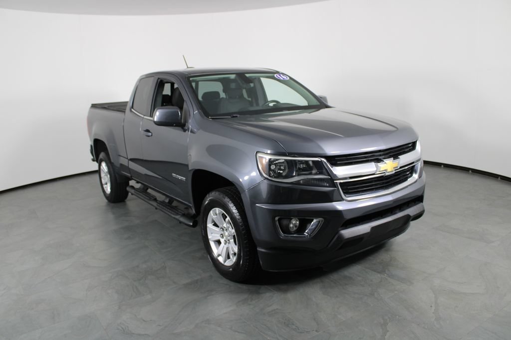 Used 2016 Chevrolet Colorado LT w/ LT Convenience Package RWD image 4