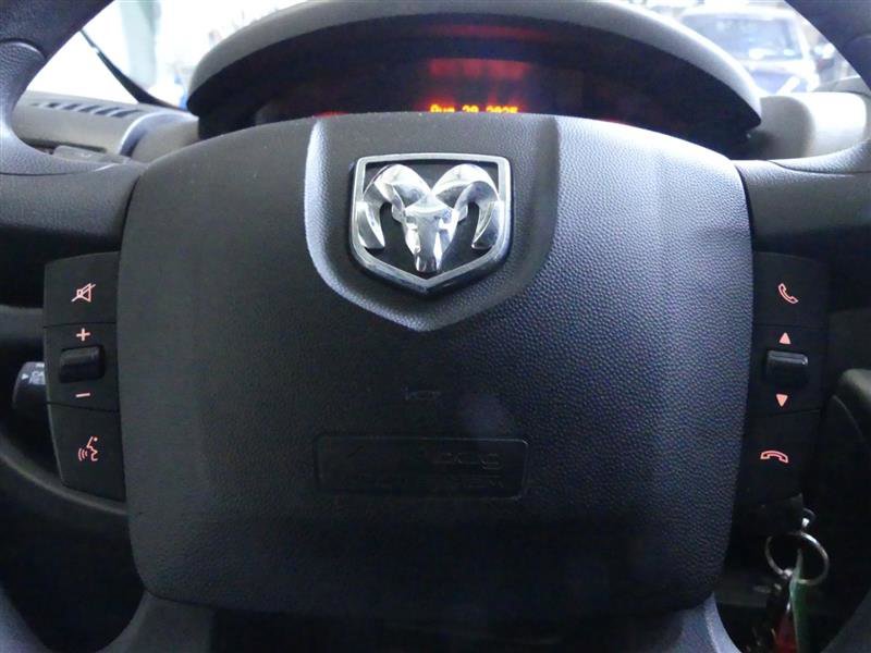 Used 2020 RAM ProMaster 2500 w/ Interior Convenience Group image 16