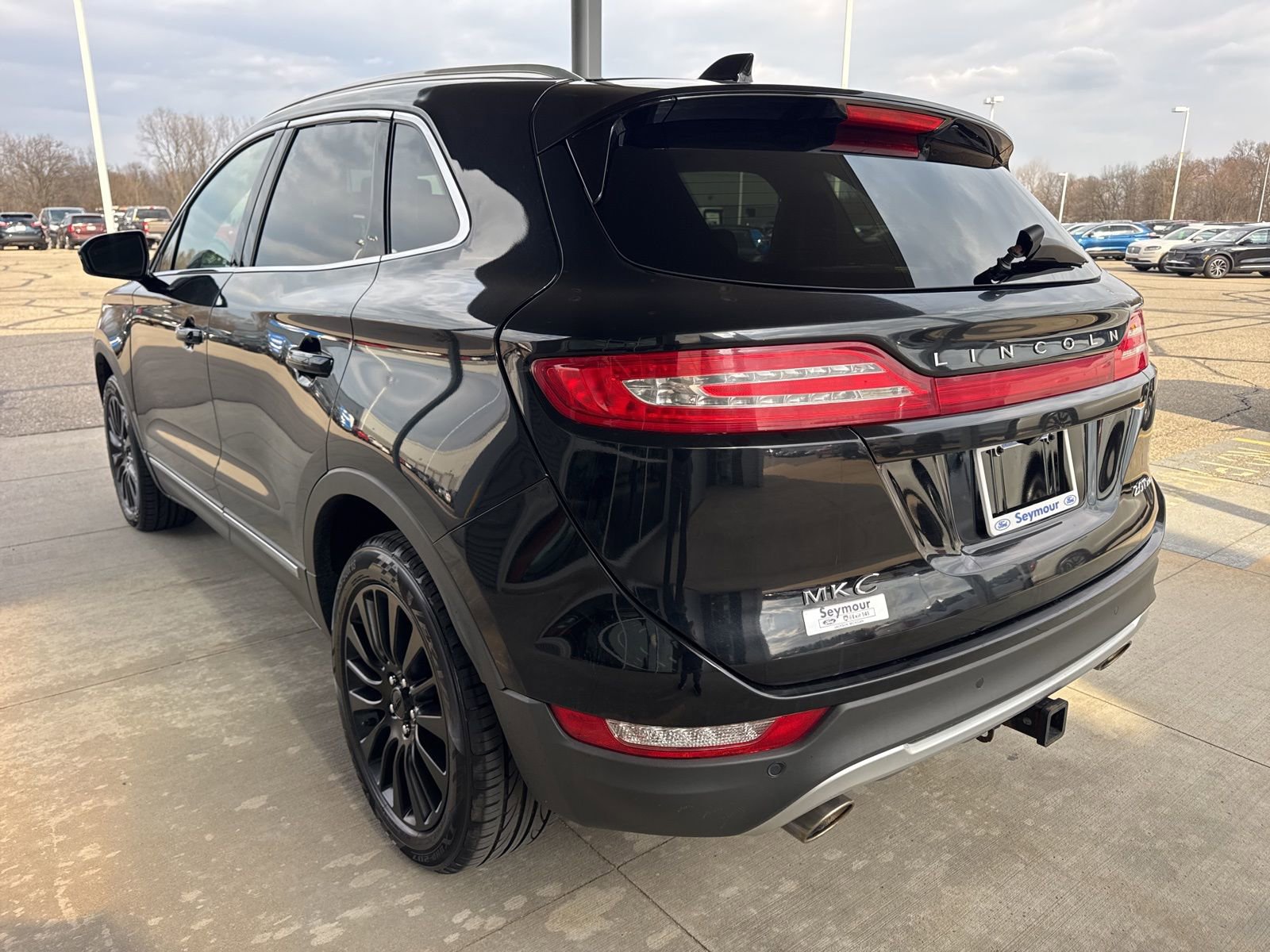 Used 2017 Lincoln MKC Reserve w/ Class II Trailer Tow Package image 4