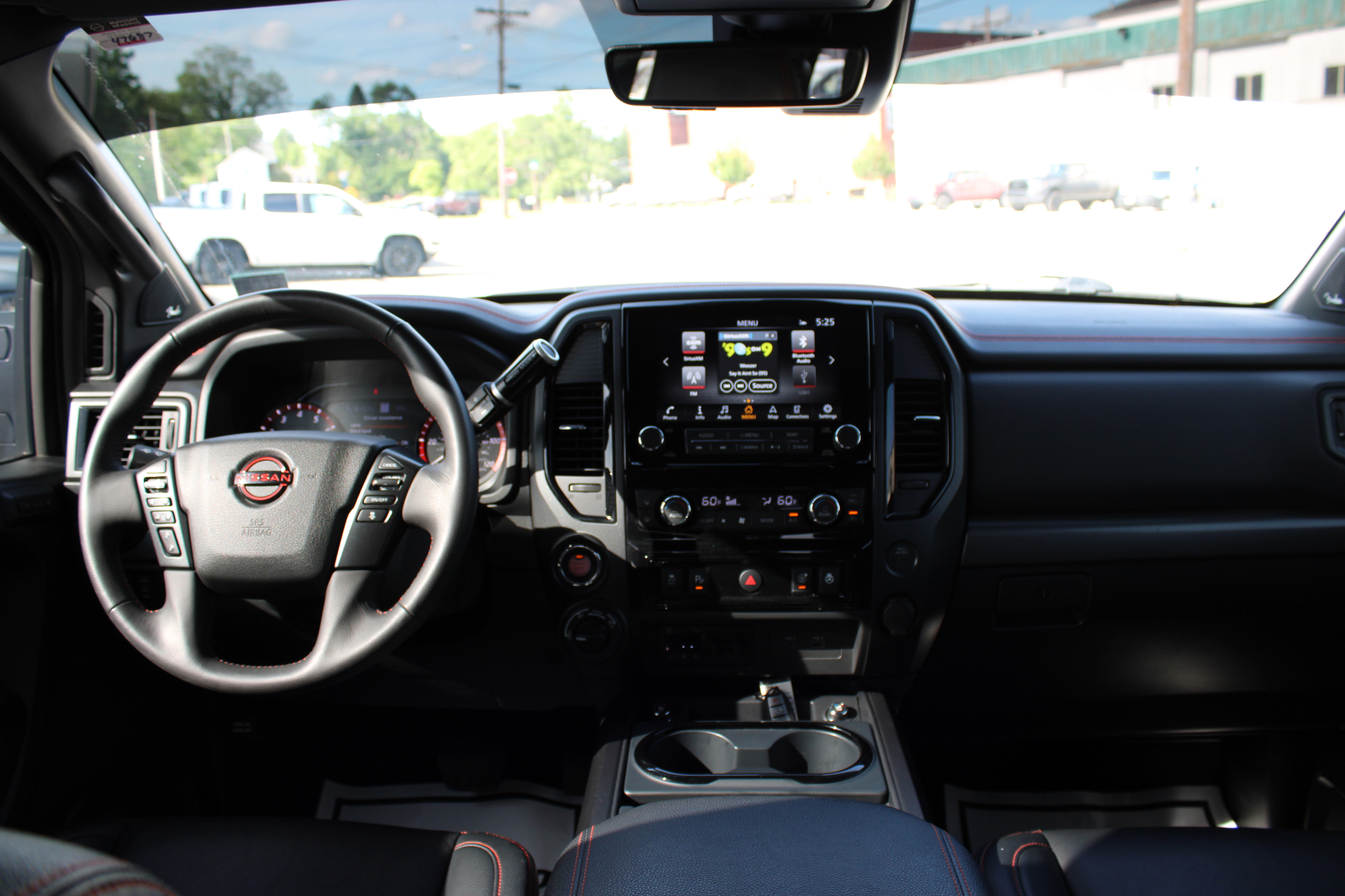 Certified 2024 Nissan Titan PRO-4X w/ Pro-4x Convenience Package AWD/4WD image 18