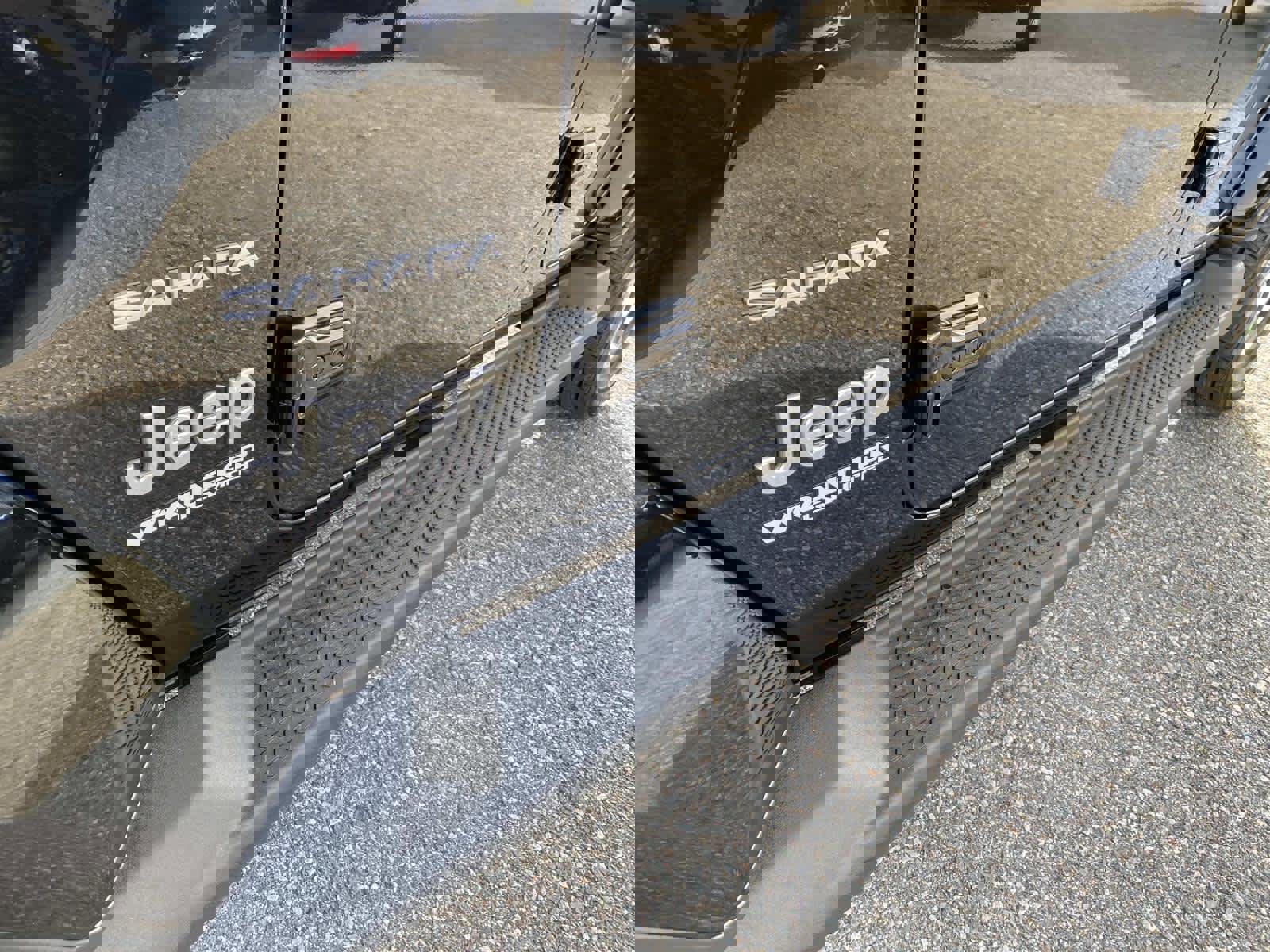 Certified 2022 Jeep Wrangler Unlimited Sahara w/ LED Lighting Group image 10