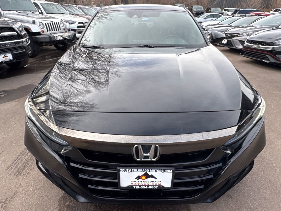 Used 2019 Honda Accord Sport image 2
