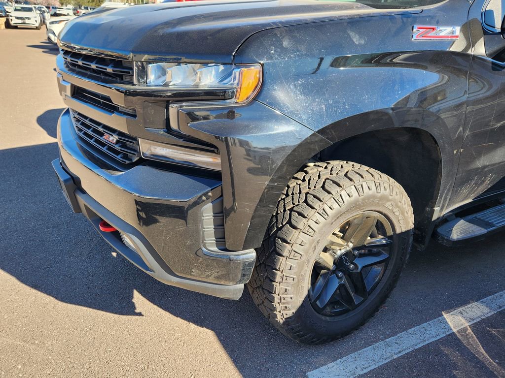 Used 2021 Chevrolet Silverado 1500 LT Trail Boss w/ LPO, Dark Essentials Package image 6