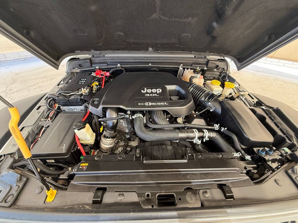 Used 2021 Jeep Wrangler Unlimited Rubicon AWD/4WD image 48