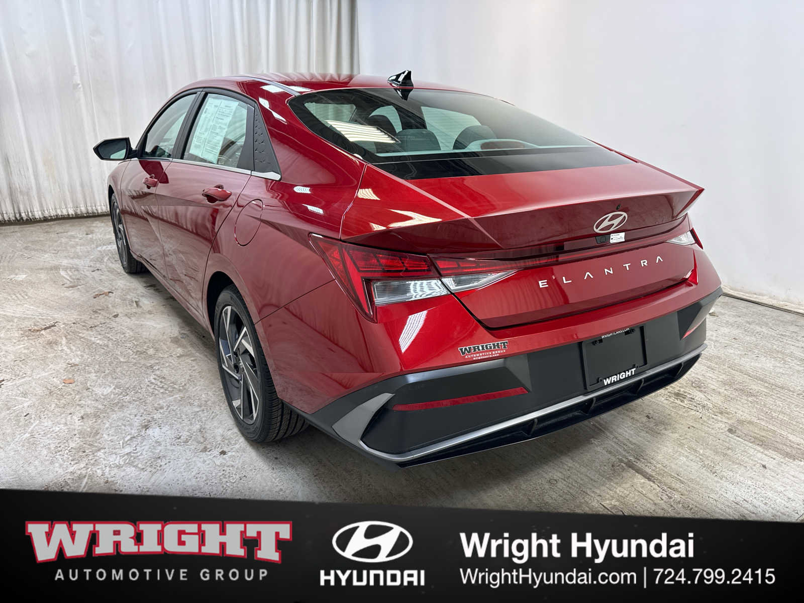 Used 2024 Hyundai Elantra SEL w/ Convenience Package image 4