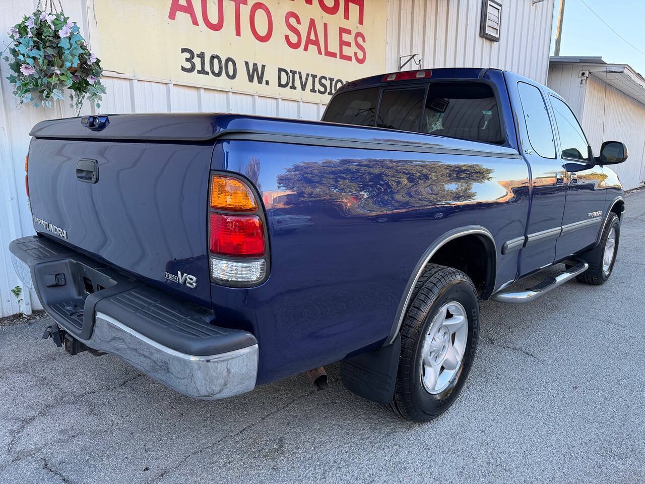 Used 2001 Toyota Tundra SR5 w/ Convenience Pkg RWD image 3