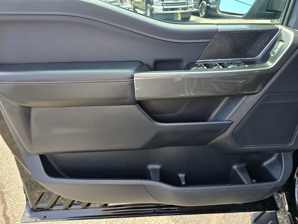 Used 2023 Ford F150 XLT w/ Equipment Group 302A High image 8