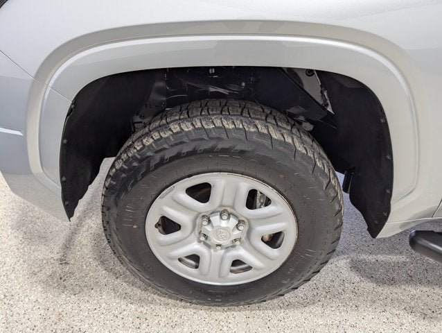 Used 2023 Toyota Tundra SR w/ SR Tow Package AWD/4WD image 12
