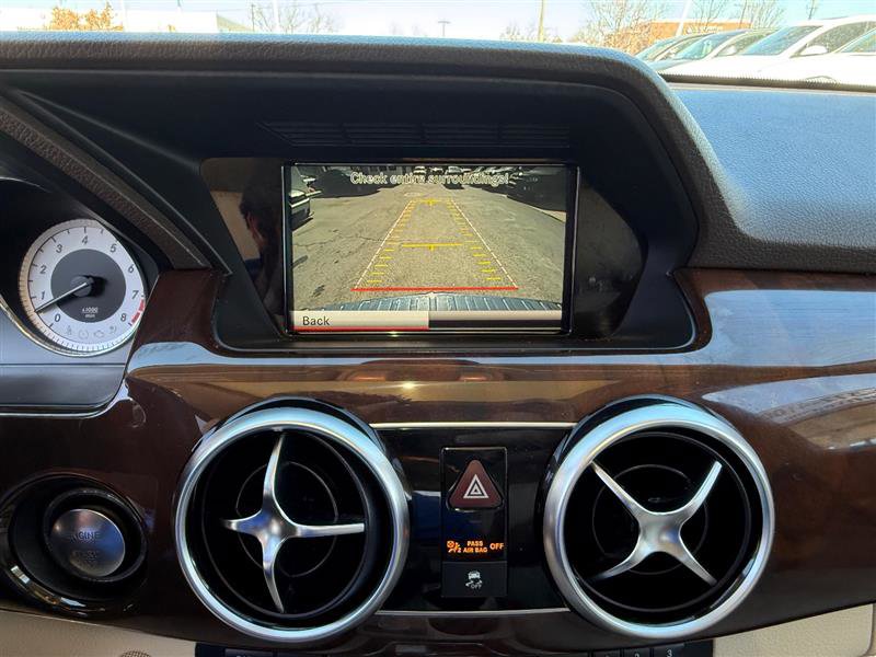 Used 2014 Mercedes-Benz GLK 350 4MATIC image 36