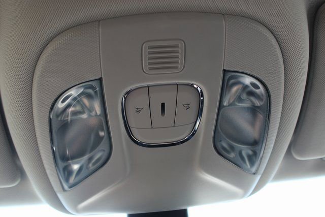 Used 2020 Jeep Compass Altitude image 25