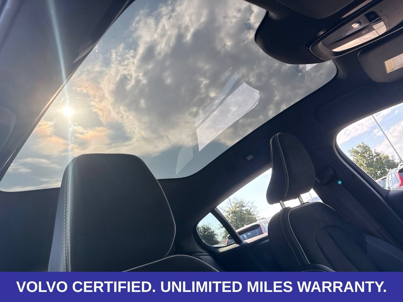 Certified 2023 Volvo C40 P8 Recharge Ultimate w/ Protection Package Premier AWD/4WD image 17