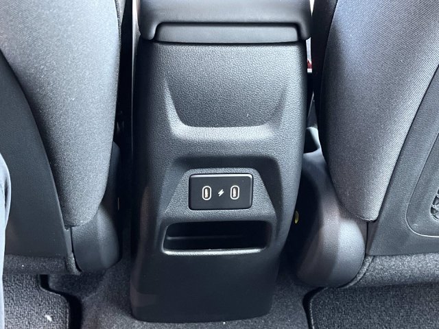 New 2026 Hyundai Venue SEL FWD image 17