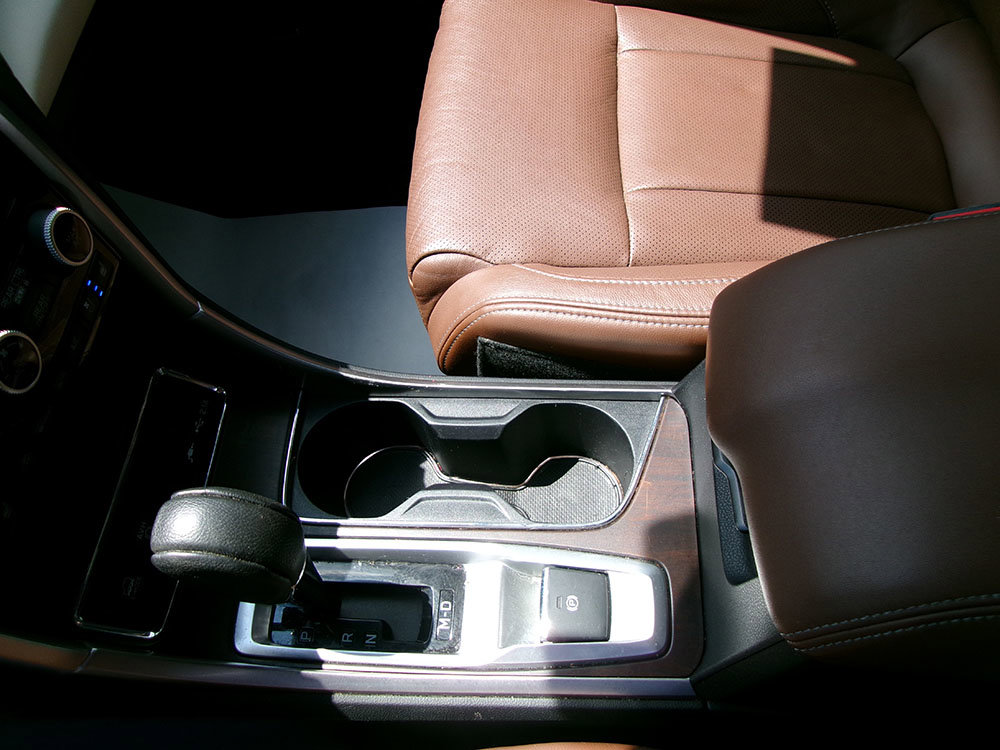 Used 2019 Subaru Ascent Touring w/ Popular Package #3 image 19