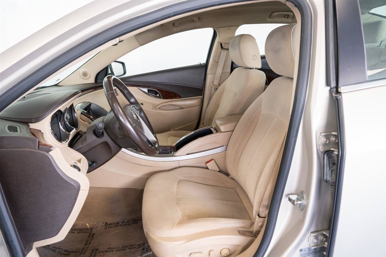 Used 2010 Buick LaCrosse CX FWD image 11