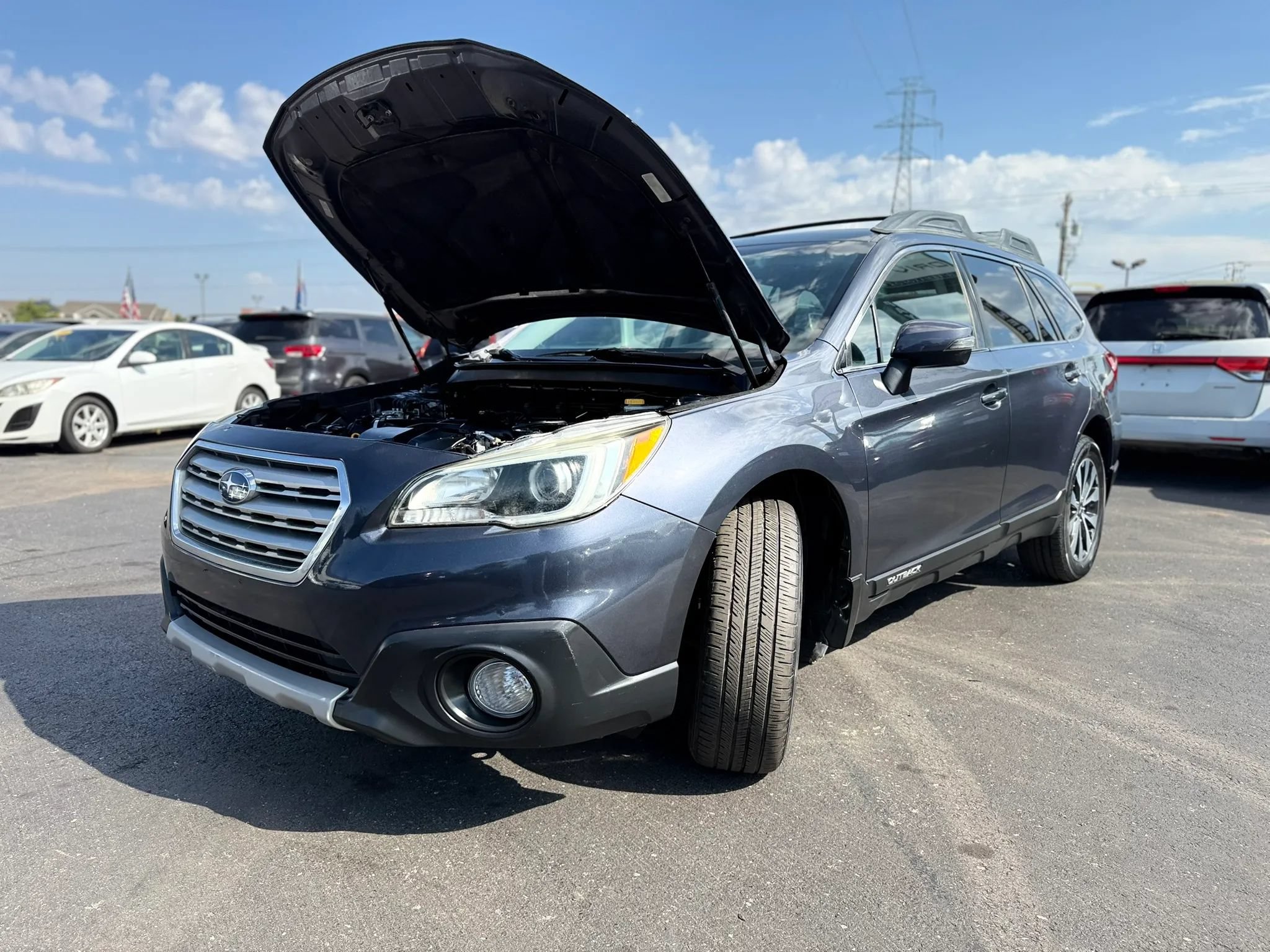 Used 2015 Subaru Outback 2.5i Limited AWD/4WD image 8