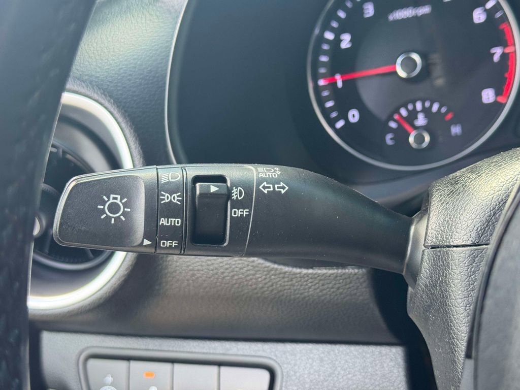 Used 2023 Kia Forte GT-Line w/ GT-Line Technology Package image 20