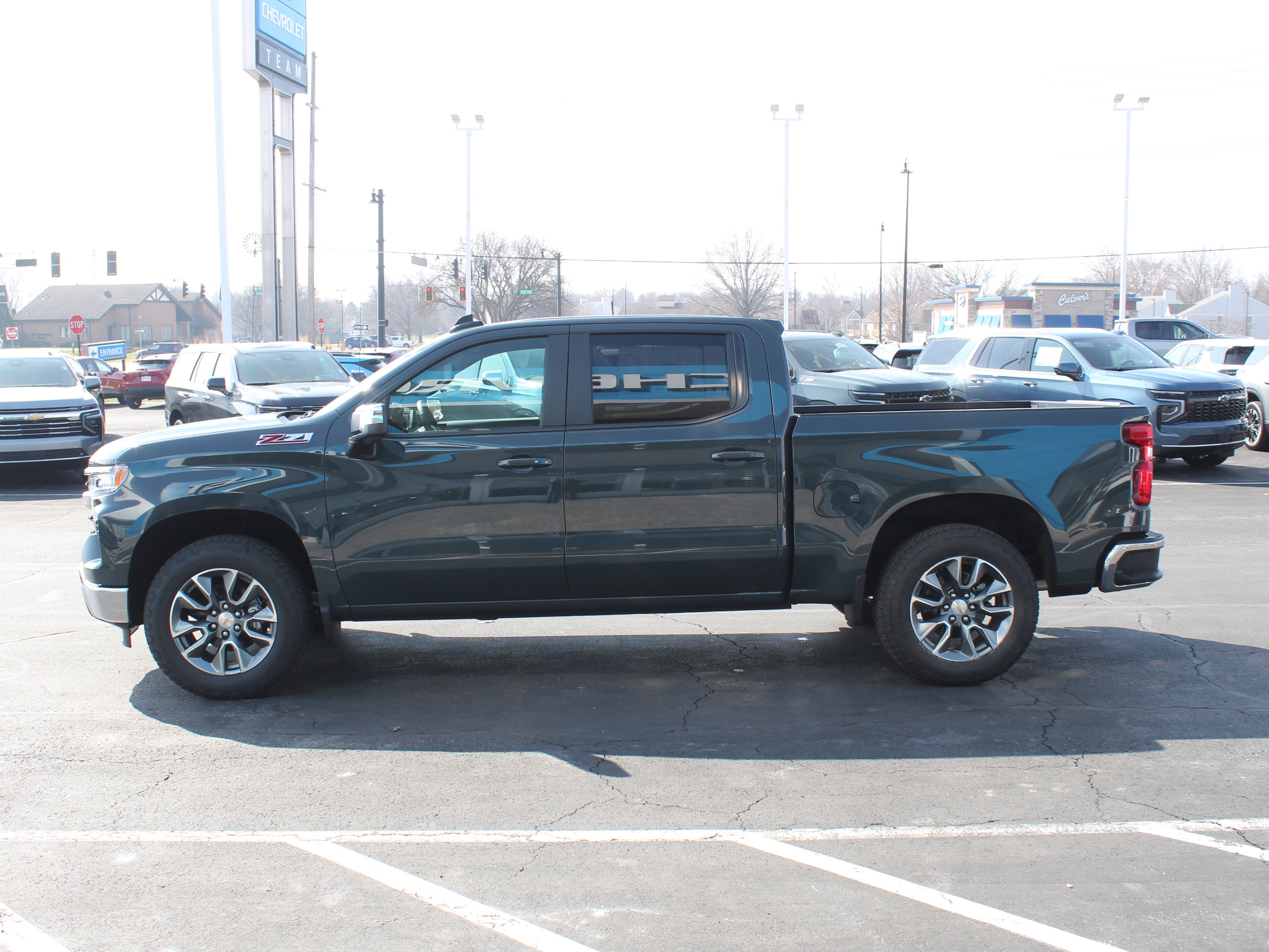 New 2026 Chevrolet Silverado 1500 LT w/ Z71 Off-Road Package image 6