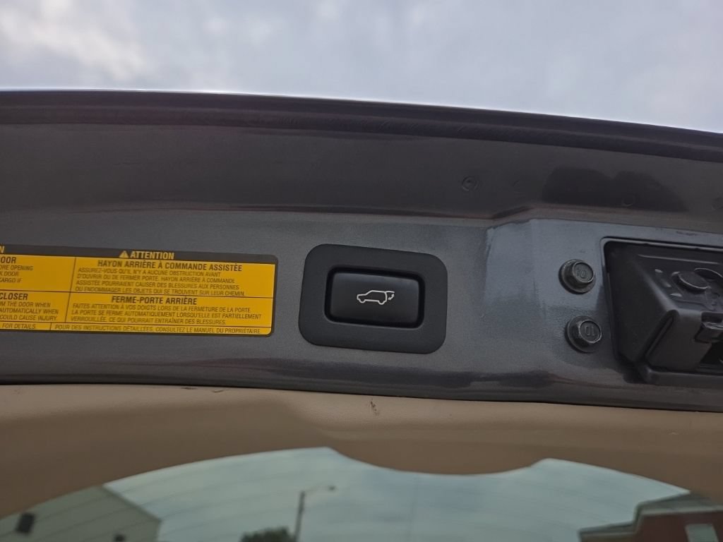 Used 2009 Toyota Venza AWD image 22